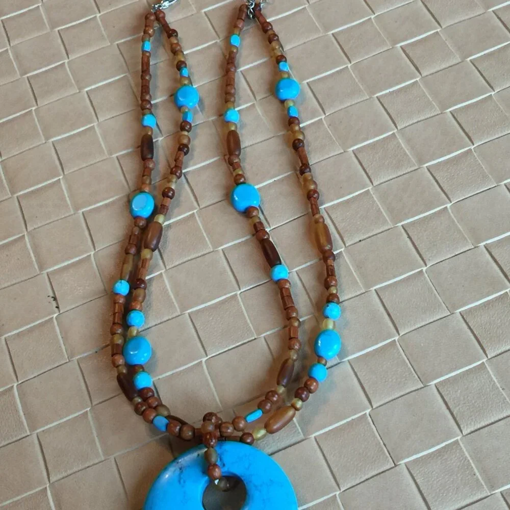 Vintage Coldwater Creek Turquoise Stone Horn Beaded Pendant Necklace